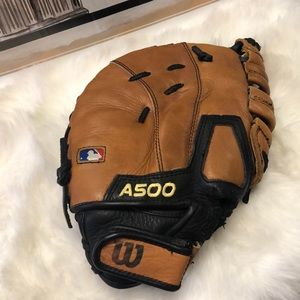 Wilson baseball glove A500 leather 12”
